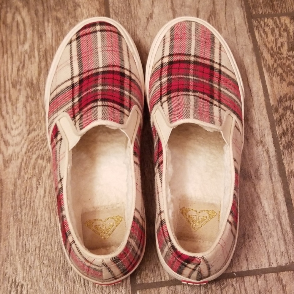Roxy Plaid Fleece Lined Slip On Sneakers 7.5